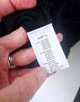 Cardigan noir à boucle dorée - 𝐌𝐚𝐫𝐢𝐧𝐚𝟒𝟒𝐟𝐚𝐦𝐢𝐥𝐲