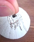 Boucles d'oreilles pendentes argentées acier inoxydable - 𝐌𝐚𝐫𝐢𝐧𝐚𝟒𝟒𝐟𝐚𝐦𝐢𝐥𝐲