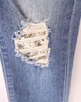 Jean bleu délavé avec empiècements en dentelle - 𝐌𝐚𝐫𝐢𝐧𝐚𝟒𝟒𝐟𝐚𝐦𝐢𝐥𝐲