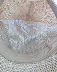 Casquette ajourée beige avec fils mettalisé doré - 𝐌𝐚𝐫𝐢𝐧𝐚𝟒𝟒𝐟𝐚𝐦𝐢𝐥𝐲