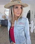 Veste en jean entièrement customisée