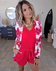 Veste blanche à imprimé flower rouge - 𝐌𝐚𝐫𝐢𝐧𝐚𝟒𝟒𝐟𝐚𝐦𝐢𝐥𝐲