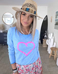 T-shirt coeur bleu et rose fluo