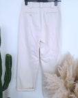 Pantalon écru taille asymétrique