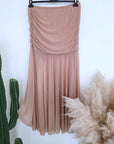 Jupe beige rosé asymétrique