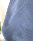 T-shirt bleu à inscriptions