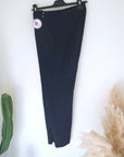 Pantalon chic et confort bleu marine à fines rayures - 𝐌𝐚𝐫𝐢𝐧𝐚𝟒𝟒𝐟𝐚𝐦𝐢𝐥𝐲