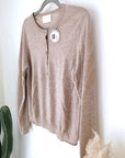 Pull beige chiné à maille fine et chaude