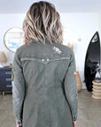 Robe chemise kaki militaire 2&1 - 𝐌𝐚𝐫𝐢𝐧𝐚𝟒𝟒𝐟𝐚𝐦𝐢𝐥𝐲