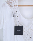 T-shirt blanc encolure en V au dos - 𝐌𝐚𝐫𝐢𝐧𝐚𝟒𝟒𝐟𝐚𝐦𝐢𝐥𝐲