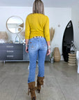 Pull jaune moutarde à maille fine