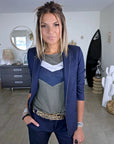 Veste chic et cintrée bleu marine à fines rayures - 𝐌𝐚𝐫𝐢𝐧𝐚𝟒𝟒𝐟𝐚𝐦𝐢𝐥𝐲