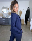 Veste chic et cintrée bleu marine à fines rayures - 𝐌𝐚𝐫𝐢𝐧𝐚𝟒𝟒𝐟𝐚𝐦𝐢𝐥𝐲