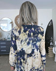 Robe tie and dye