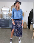 Chemise bleue rock'n'roll - 𝐌𝐚𝐫𝐢𝐧𝐚𝟒𝟒𝐟𝐚𝐦𝐢𝐥𝐲