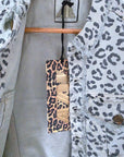 Veste en coton jean imprimé léopard - 𝐌𝐚𝐫𝐢𝐧𝐚𝟒𝟒𝐟𝐚𝐦𝐢𝐥𝐲