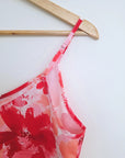Débardeur flower rouge - 𝐌𝐚𝐫𝐢𝐧𝐚𝟒𝟒𝐟𝐚𝐦𝐢𝐥𝐲