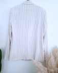 Veste blanc cassé à fines rayures
