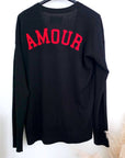 Pull noir inscription dos amour en rouge - 𝐌𝐚𝐫𝐢𝐧𝐚𝟒𝟒𝐟𝐚𝐦𝐢𝐥𝐲