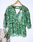 Blouse verte en soie dos nu BERENICE - 𝐌𝐚𝐫𝐢𝐧𝐚𝟒𝟒𝐟𝐚𝐦𝐢𝐥𝐲