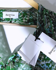 Blouse verte en soie dos nu BERENICE - 𝐌𝐚𝐫𝐢𝐧𝐚𝟒𝟒𝐟𝐚𝐦𝐢𝐥𝐲