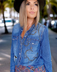 Chemise cloutées en denim - 𝐌𝐚𝐫𝐢𝐧𝐚𝟒𝟒𝐟𝐚𝐦𝐢𝐥𝐲