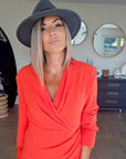 Robe chic rouge corail - 𝐌𝐚𝐫𝐢𝐧𝐚𝟒𝟒𝐟𝐚𝐦𝐢𝐥𝐲