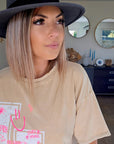 Tee-shirt beige L.A - 𝐌𝐚𝐫𝐢𝐧𝐚𝟒𝟒𝐟𝐚𝐦𝐢𝐥𝐲