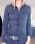 Chemise noire en denim