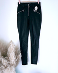 Pantalon noir huilé