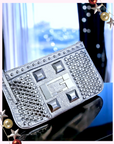Pochette star cloutée