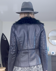 Manteau fausse fourrure