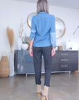 Chemise fine en denim