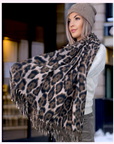 Long écharpe léopard
