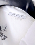 Chemise blanche à perles bijoux