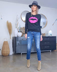 Pull bouche rose fluo