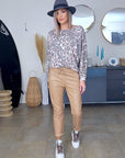 Pantalon jog en cuir beige