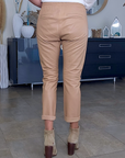 Pantalon jog en cuir beige