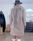 Manteau fausse fourrure
