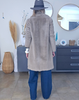 Manteau fausse fourrure
