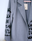 Veste grise à tags