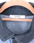 Chemise bleue en denim