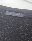 T-shirt noir avec perles bijoux