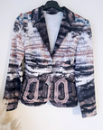 Veste cintrée à imprimé et strass