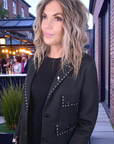 Manteau noir à clous mi-saison - 𝐌𝐚𝐫𝐢𝐧𝐚𝟒𝟒𝐟𝐚𝐦𝐢𝐥𝐲