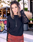 T-shirt noir manches dentelles - 𝐌𝐚𝐫𝐢𝐧𝐚𝟒𝟒𝐟𝐚𝐦𝐢𝐥𝐲