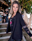 Veste noire à manches ajourées - 𝐌𝐚𝐫𝐢𝐧𝐚𝟒𝟒𝐟𝐚𝐦𝐢𝐥𝐲