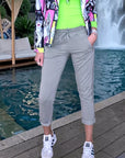 Pantalon 7/8è jeeging kaki-gris - 𝐌𝐚𝐫𝐢𝐧𝐚𝟒𝟒𝐟𝐚𝐦𝐢𝐥𝐲
