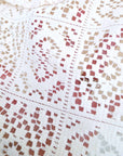 Haut beige asymétrique en crochet