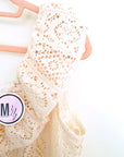 Haut beige asymétrique en crochet